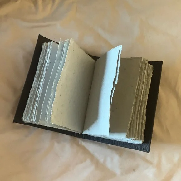 Handmade Notebook (medium) - Picture 2 of 5